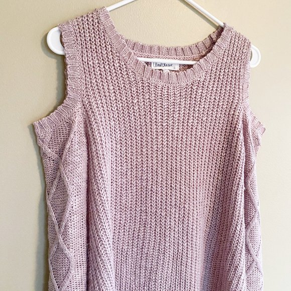 Cloud Chaser lilac purple cold shoulder sweater - Picture 2 of 5